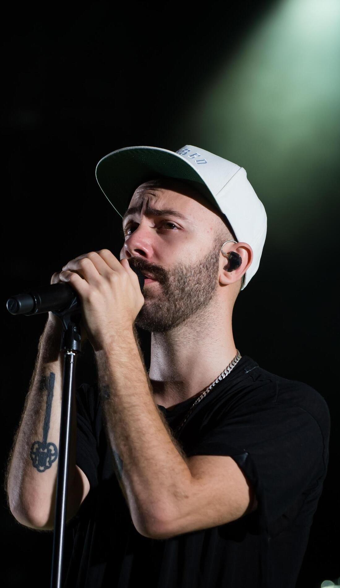 A Woodkid live event