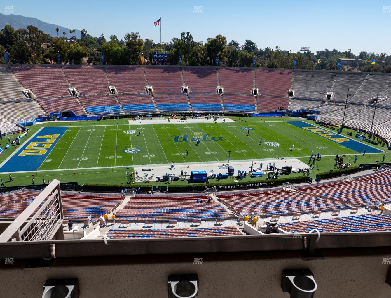 rose-bowl-club-208-seat-views-seatgeek