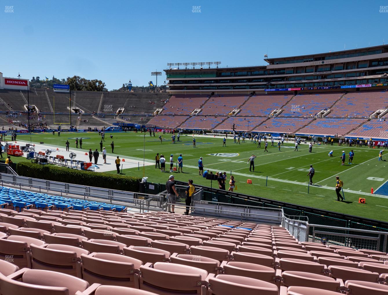 the-rose-bowl-lower-7-h-seat-views-seatgeek