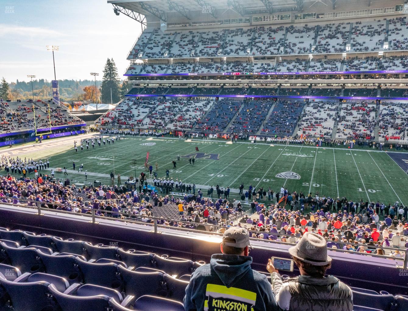 Husky Stadium Section 227 Seat Views | SeatGeek