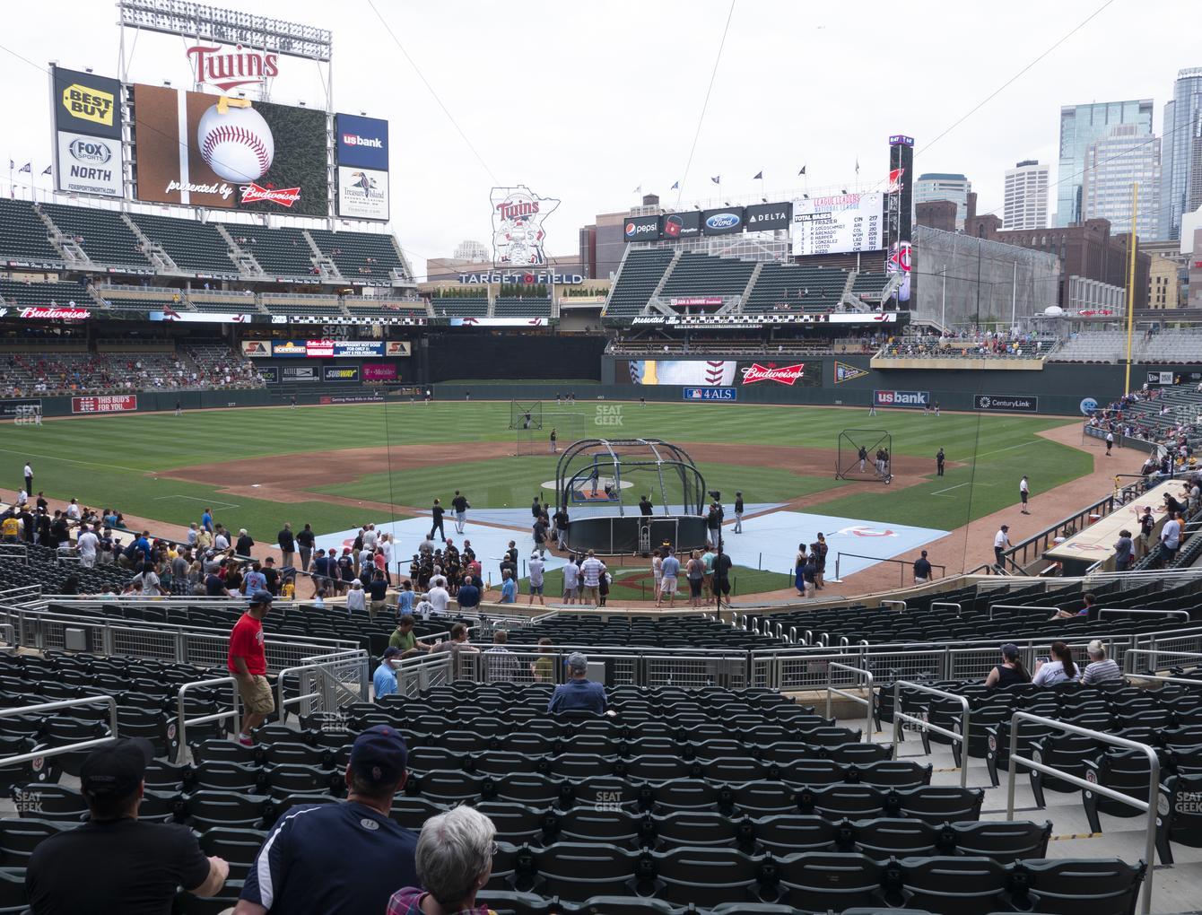 Target Field Seating Chart Shade