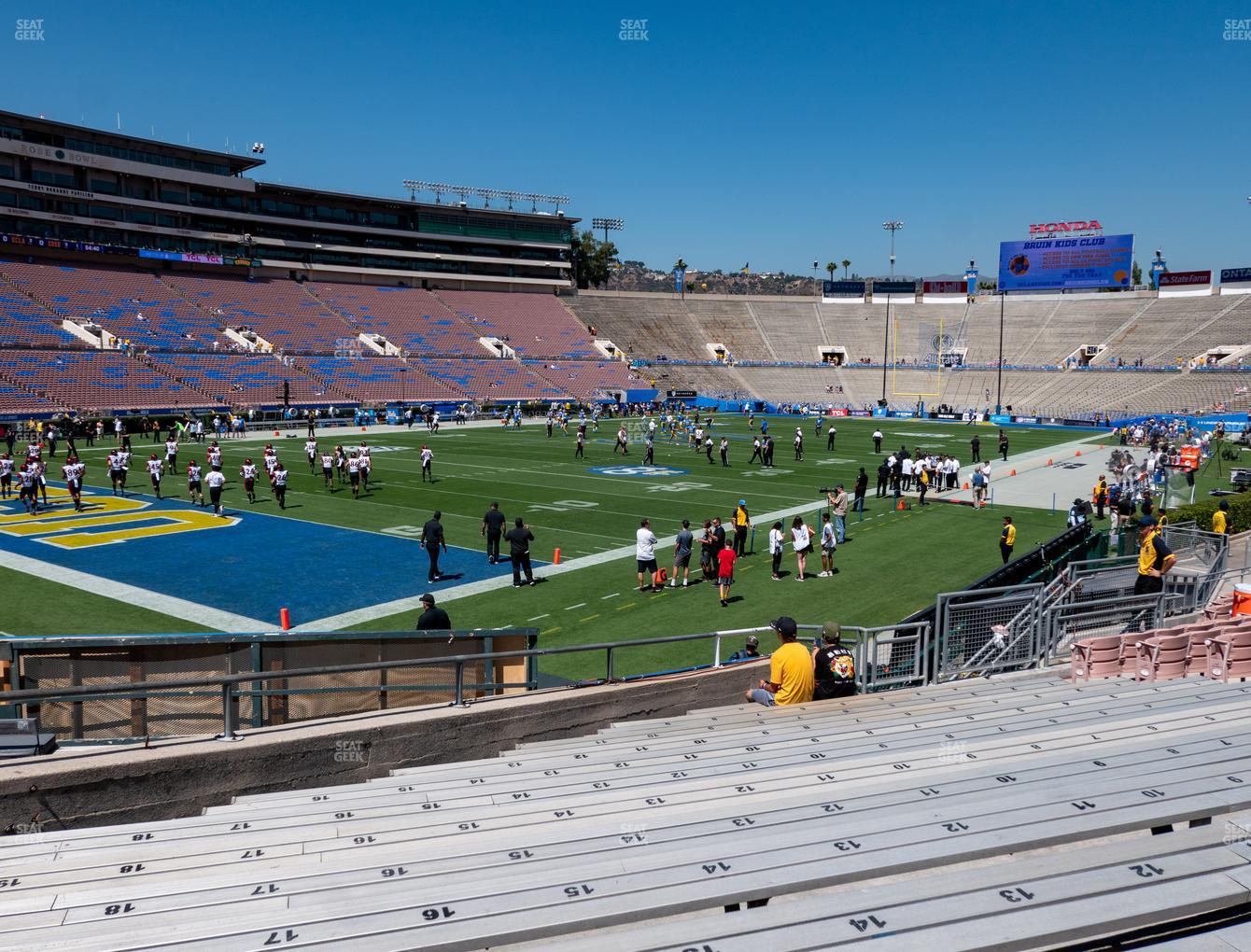 The Rose Bowl Lower 1 L Seat Views | SeatGeek