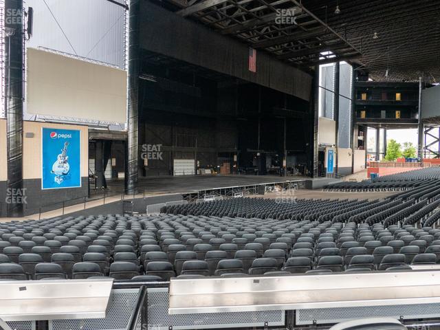 seating hollywood casino amphitheater