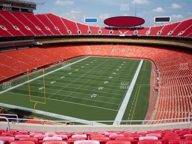 New Arrowhead Stadium Seating Being Installed - Football Stadium Digest