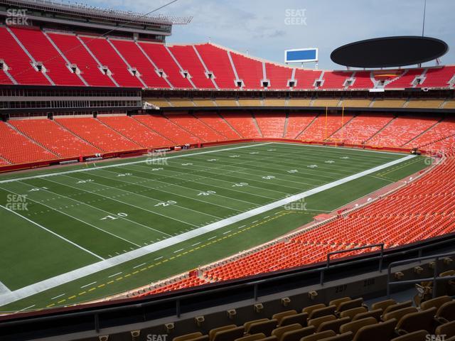 VIP Tailgate Party: Los Angeles Chargers at Kansas City Chiefs Tickets in Kansas  City (GEHA Field at Arrowhead Stadium) - Oct 22, 2023 at 12:25pm