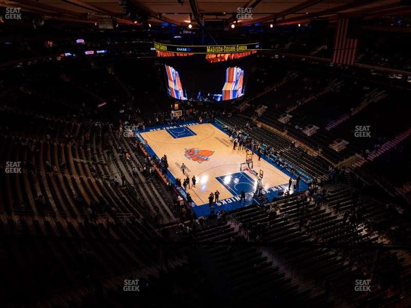 Knicks Vs Hawks Tickets Nov 2 In New York Seatgeek