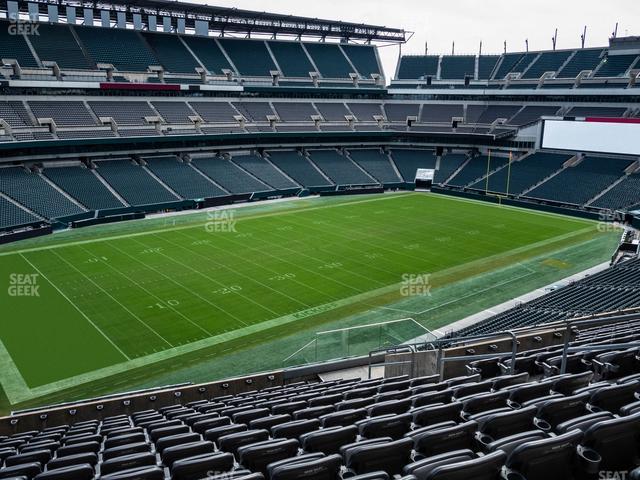 m13 lincoln financial field