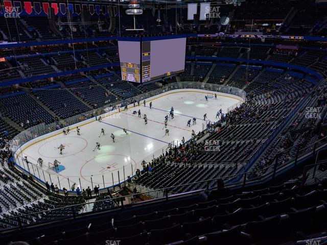 A Fan's Perspective of Lightning's Amalie Arena